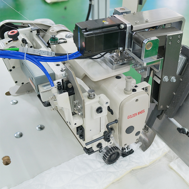 Автоматическая швейная машина Ruffler с верхней частью подушки для матраса XDB-300